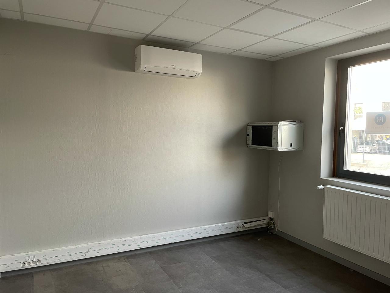 Local d'activité Dardilly 694m² Location local d'activité Dardilly Rhône OLACT2109603 8
